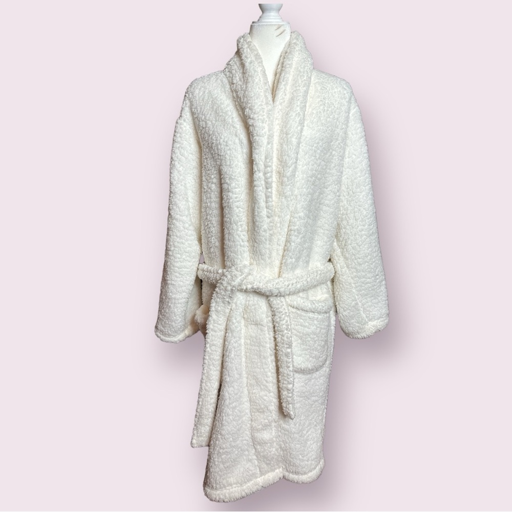 Cute and cozy high-quality robe from Pottery Barn